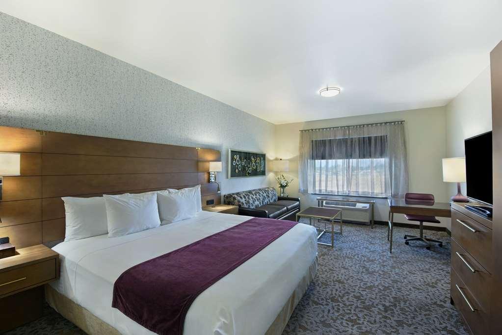 Oxford Suites Sonoma - Rohnert Park Pokój zdjęcie