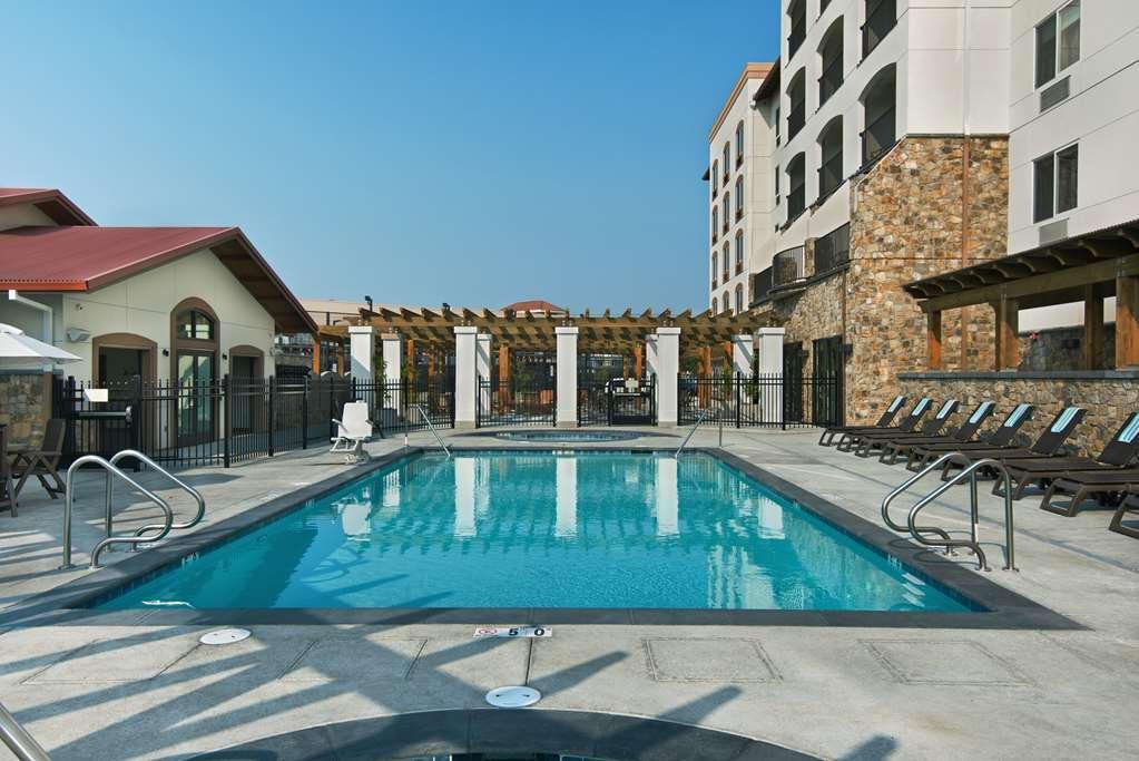 Oxford Suites Sonoma - Rohnert Park Udogodnienia zdjęcie