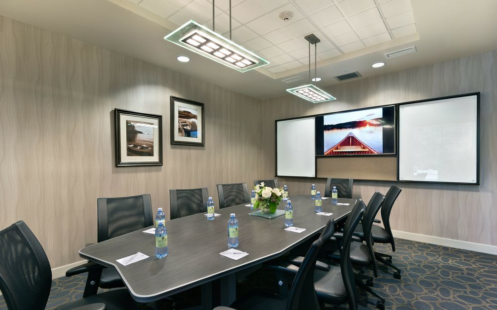 Oxford Suites Sonoma - Rohnert Park Zewnętrze zdjęcie