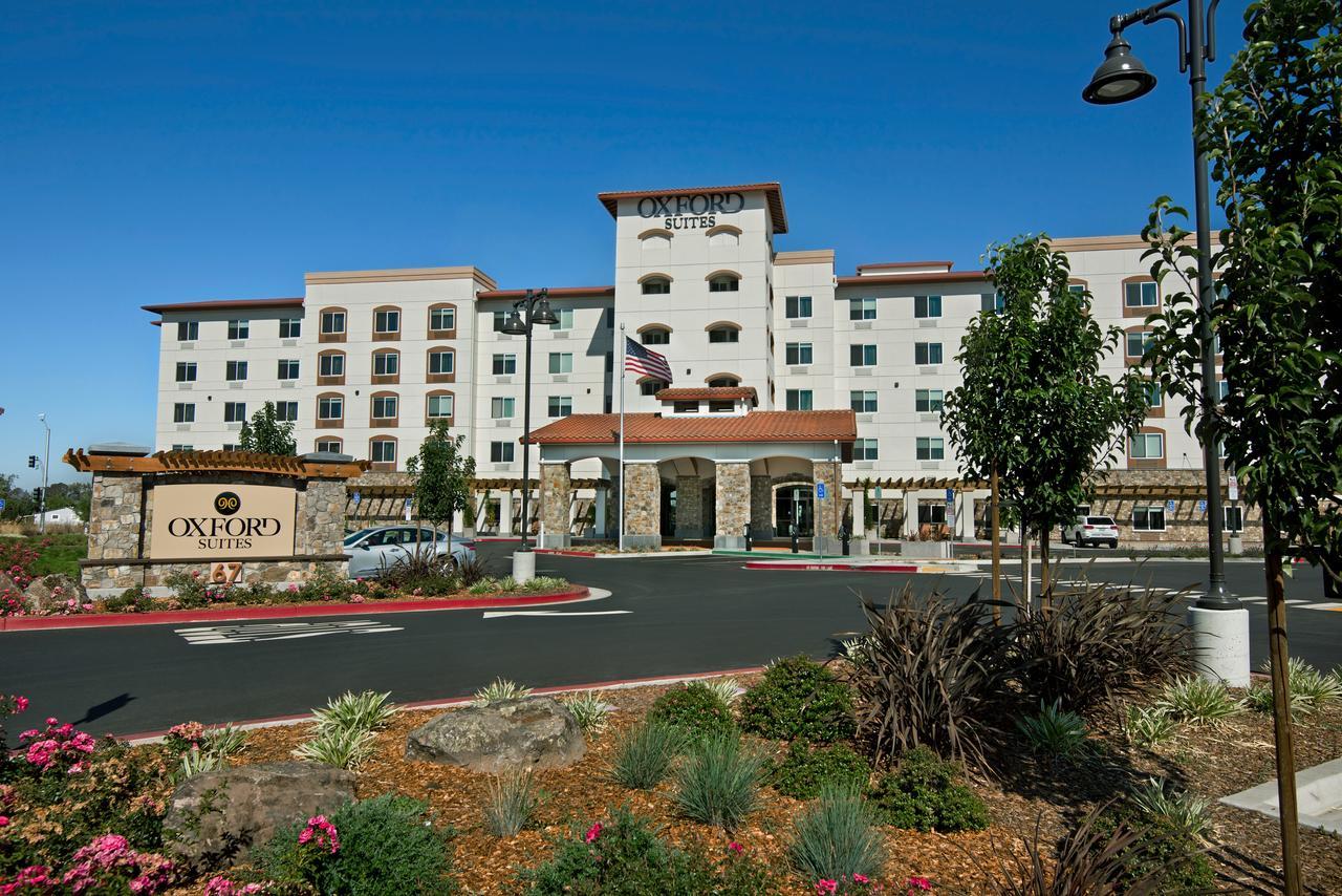 Oxford Suites Sonoma - Rohnert Park Zewnętrze zdjęcie