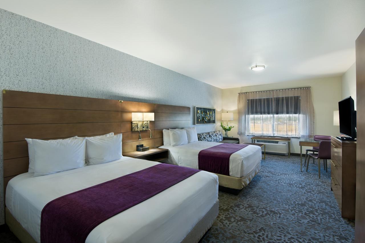 Oxford Suites Sonoma - Rohnert Park Zewnętrze zdjęcie