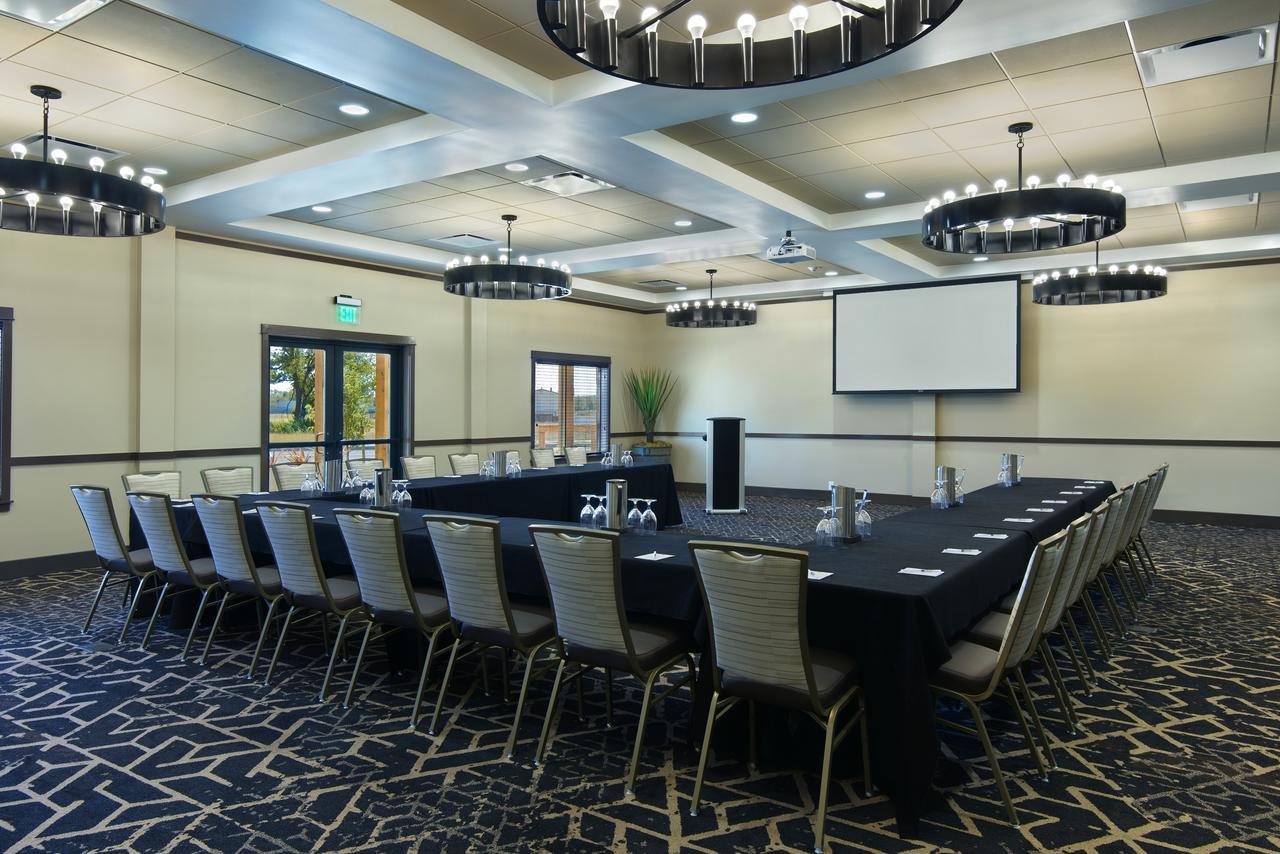 Oxford Suites Sonoma - Rohnert Park Pokój zdjęcie