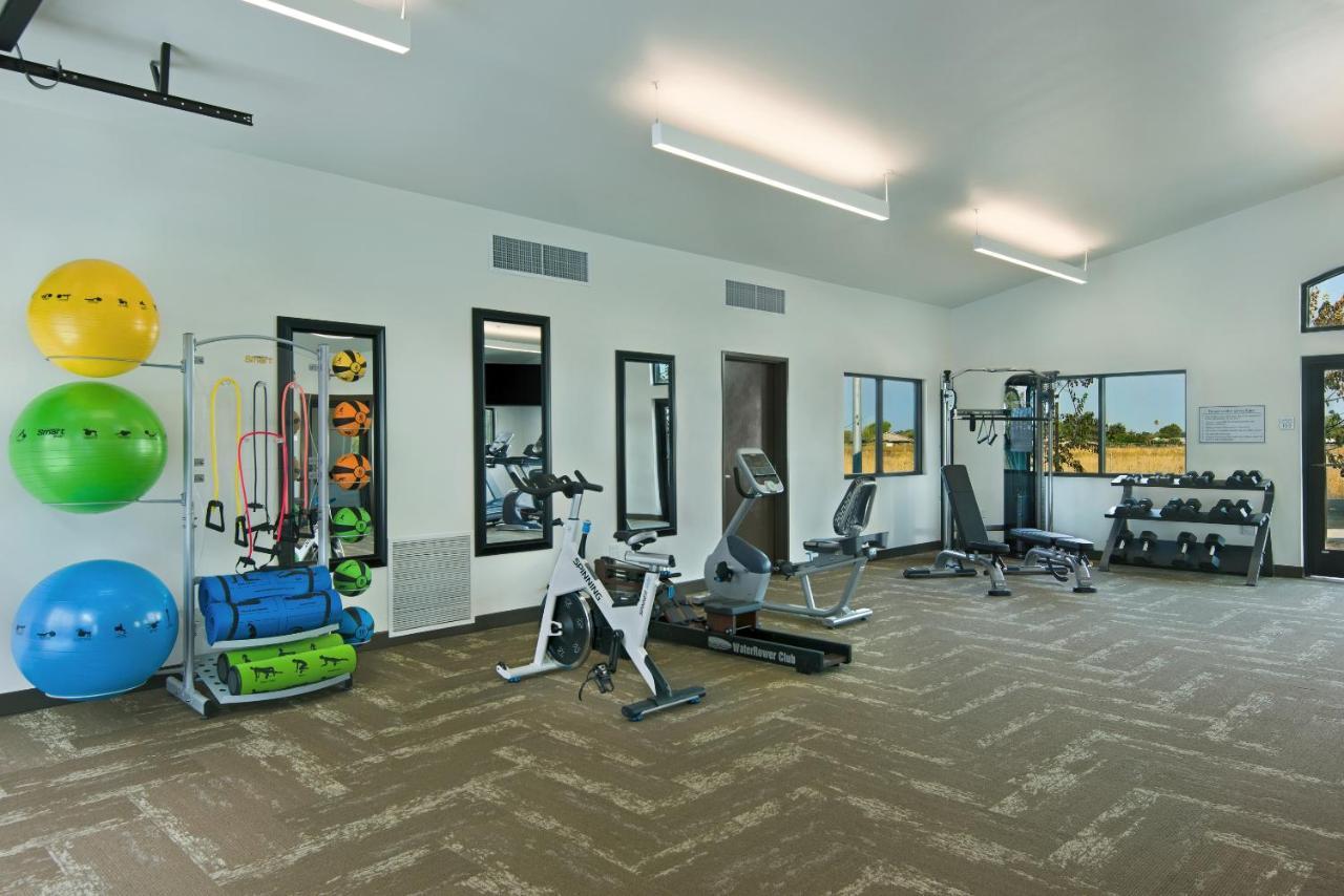 Oxford Suites Sonoma - Rohnert Park Zewnętrze zdjęcie